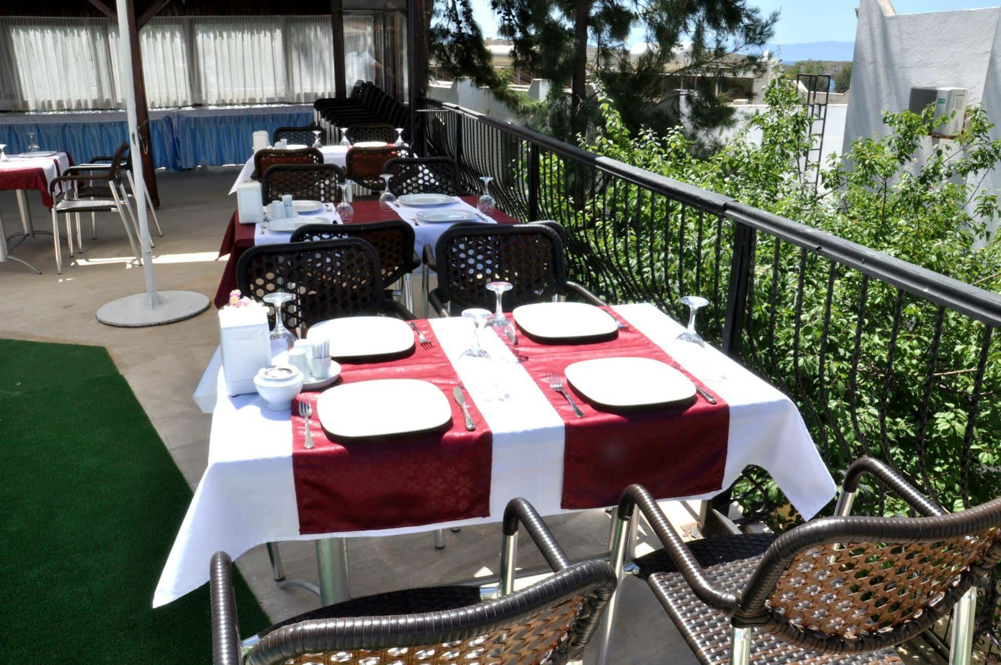Gloriatibi Jarra Hotel Gümbet Εξωτερικό φωτογραφία